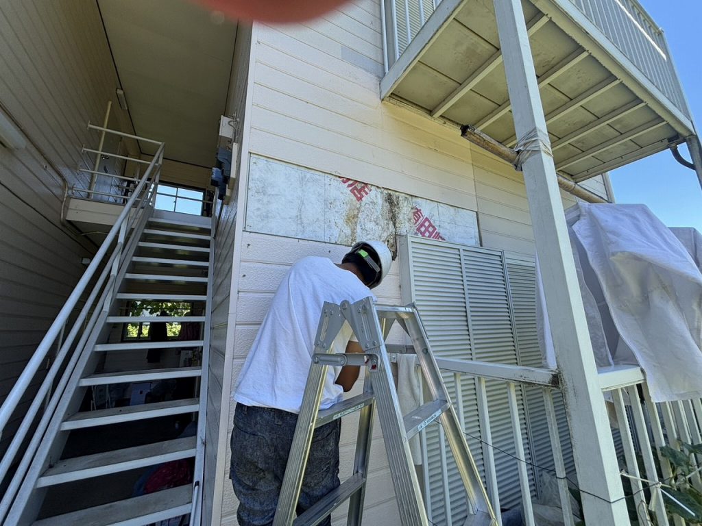 下地確認と調整作業